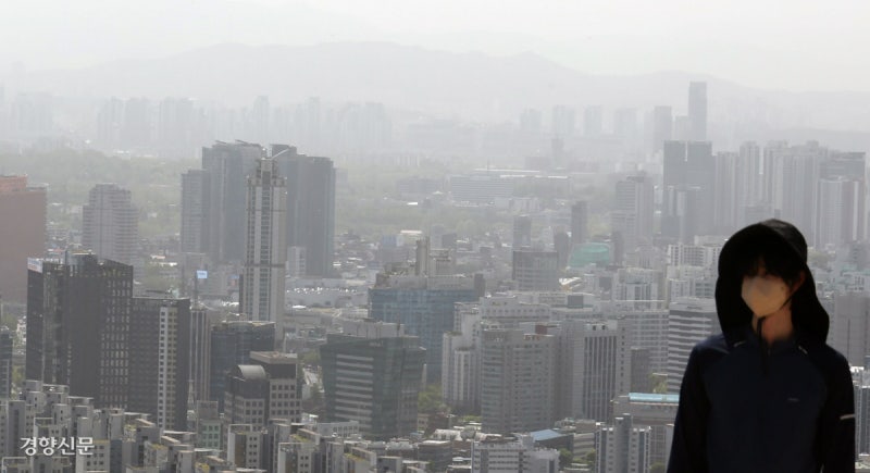 봄바람 타고 날아온 ‘불청객’[포토뉴스]