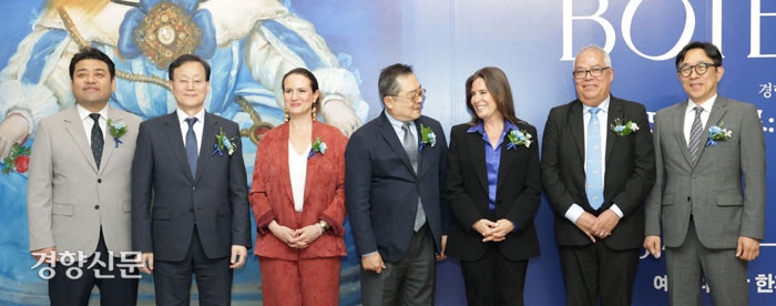 경향신문 창간 80주년 ‘페르난도 보테로전’ 개막[포토뉴스]