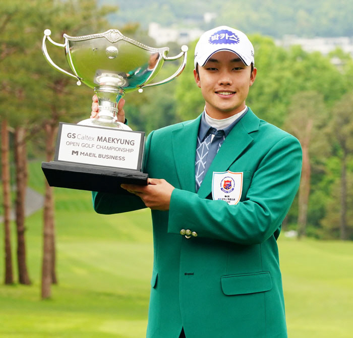 데뷔 3년차 송민혁, 매경오픈서 ‘ 프로 첫 우승’