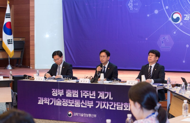 한글 쓰듯…‘모두의 AI’ 연내 쓴다