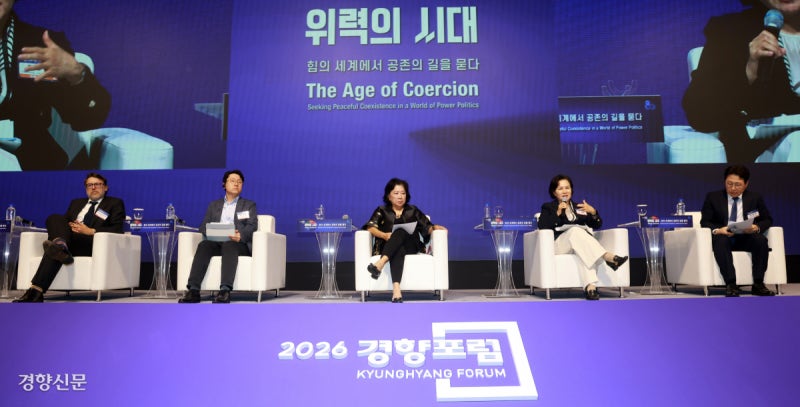 “한국, 첨단 AI모델 보유 어려워…기술 강점 ‘지렛대’ 삼아야”[2026 경향포럼]