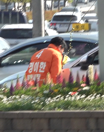 ‘음료 테러 자작극 의혹’··· 정이한 전 <b>개혁신당</b> 부산시장 후보, 8...