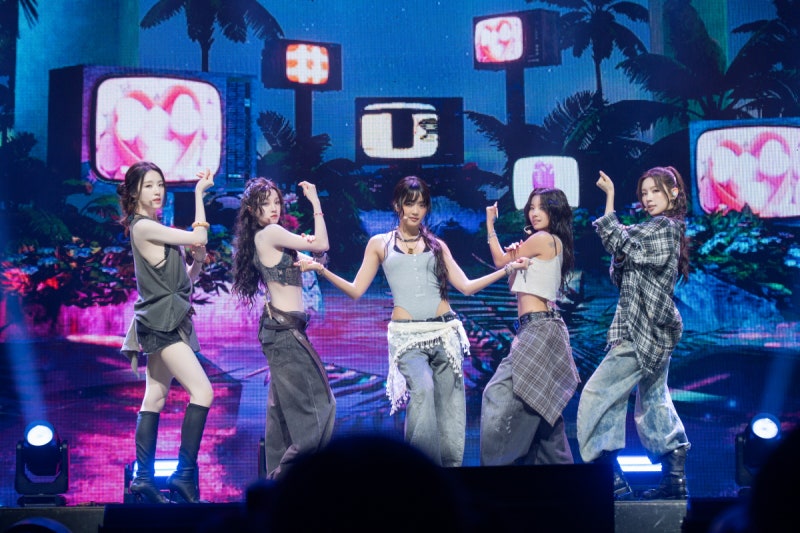처음 사랑 그 순간으로…라틴 리듬 타고 ‘컴백’