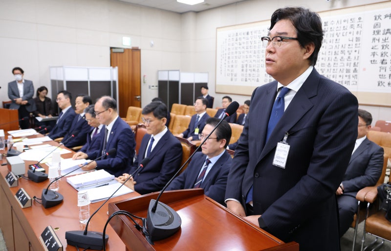 ‘쌍방울 대북송금 제3자 뇌물’ <b>김성태</b> 2심서 <b>공소기각 파기</b>