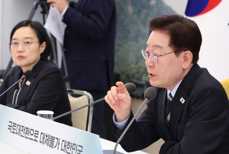 이 대통령, 쿠팡 6200억 과징금에 “법과 방침에 따라 한 것”