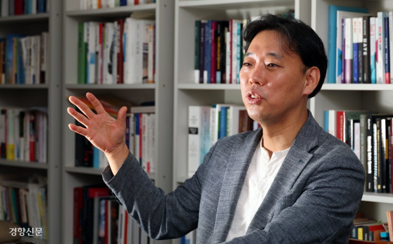 “선동형  보다 90%인 ‘조롱성 혐오’ 더 위험…방치 땐 파멸의 길 갈 수도”[논설위원의 단도직입]