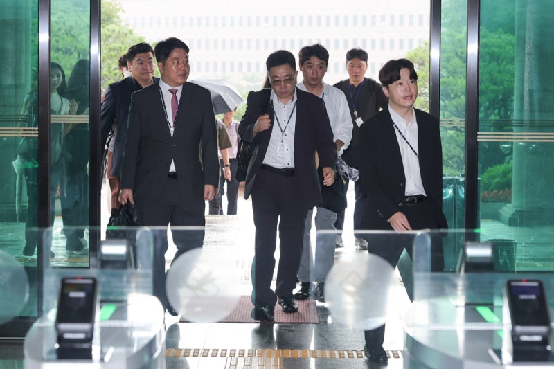 [사설]‘투표자 수 허위 입력’ 정황까지, 지방선거 부실 관리 끝은 어딘가