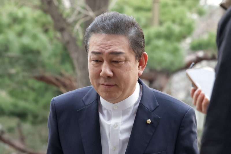 ‘김병기 의혹’ 수사, 일 년째 지지부진…고발한 시민단체, 수사심의위 요청