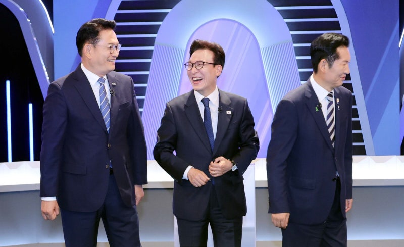 김민석 “한두 개 개혁을 우려먹어”…정청래 “배신해본 사람은 또 배신”