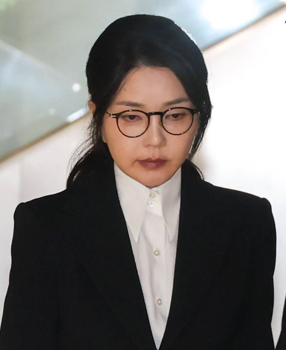특검, ‘관저 이전’ 김건희 불구속 기소