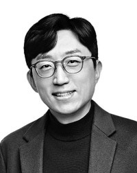 [정동칼럼]직장 내 을질의 구조적 문제