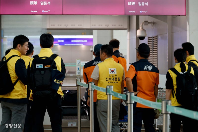 교통·통신·전력 다 망가진 산악지대…수색·복구 ‘총체적 난국’