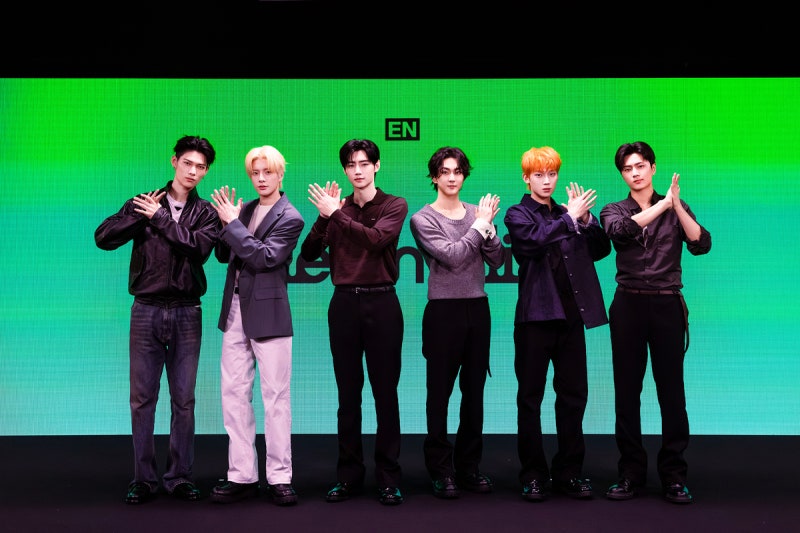 BTS·스키즈·투바투 이어···<b>엔하이픈</b>, 데뷔 6년 만에 ‘<b>빌보드</b> 200’...
