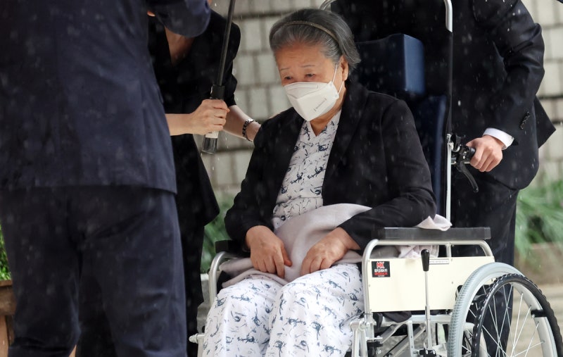 [속보] ‘정교유착 의혹 정점’ <b>한학자</b> 통일교 총재, <b>1심</b> 징역 2년