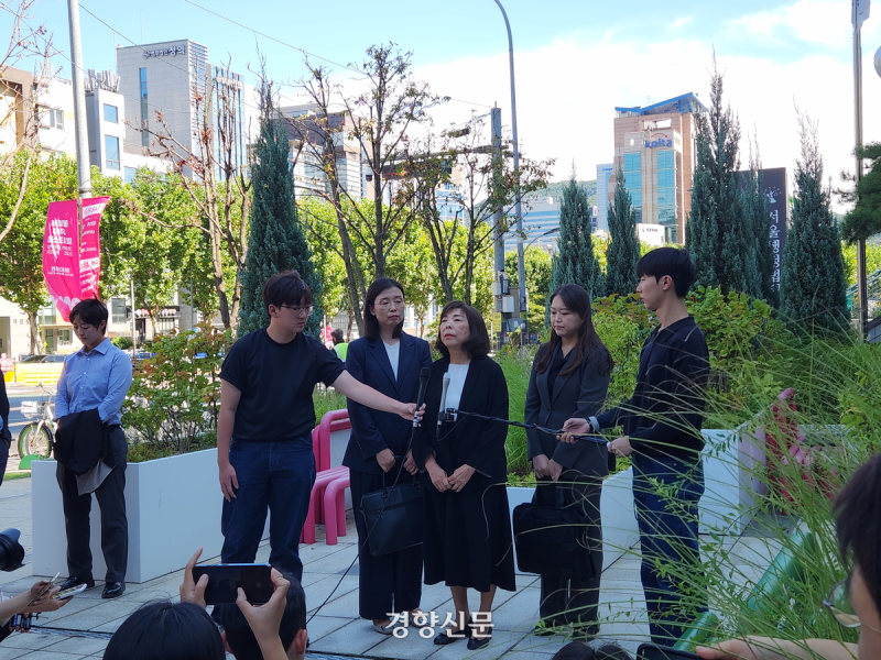LG 선대 회장 아내, <b>구광모</b> 상대 <b>파양 소송</b>에서 패소