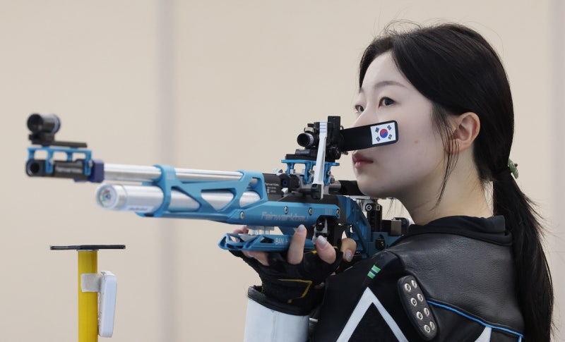 한국 사격 첫 주자 반효진…생일날 ‘AG 첫금’ 자축 총성 울릴까