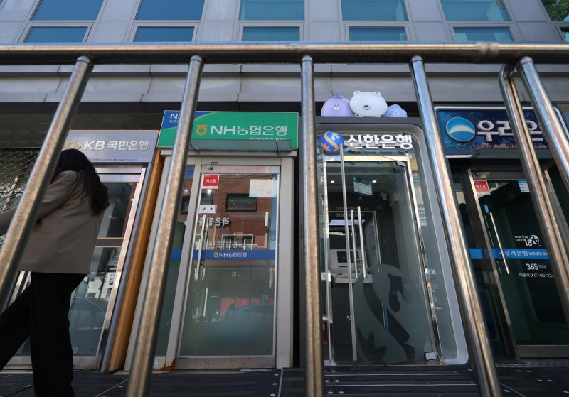 [사설]은행까지 뚫은 AI 해킹, 금융 보안체계 근본 전환 불가피
