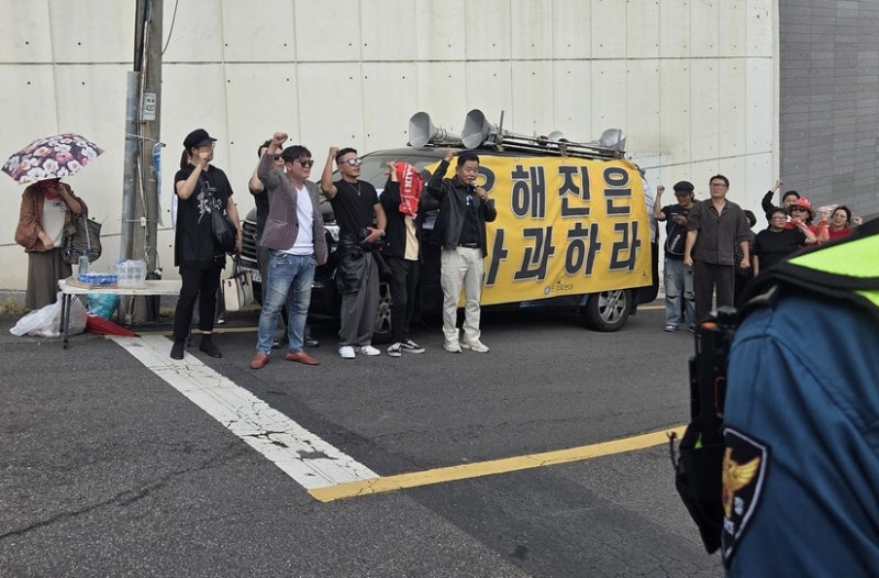 국힘, 해외에 ‘상영 철회’ 서한…정치판 끌려 나온 ‘암살자(들)’