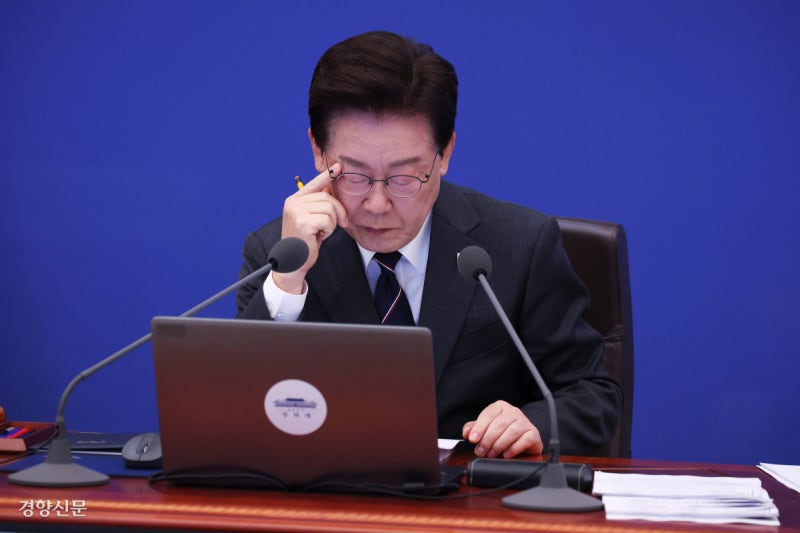 새 형사 제도 안착 급한데…여권은 끝 모를 ‘검찰개혁’ 논쟁 중