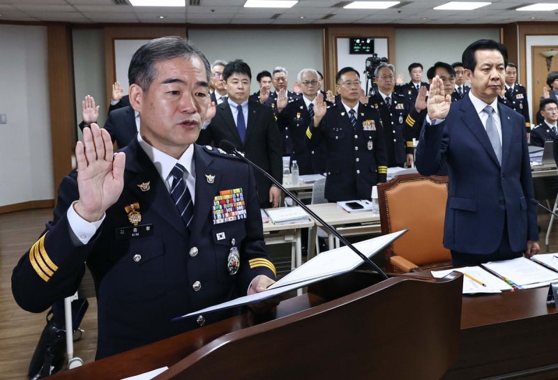 <b>경찰청</b>장 대행 “한동훈 딸 의혹, 새 사실관계 드러나면 재수사 가능성...