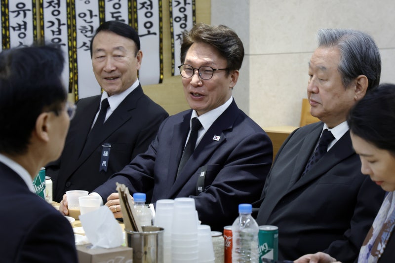‘YS 오른팔’ <b>최형우 전</b> 내무부 <b>장관 별세</b>…김민석·장동혁 공동장례위...