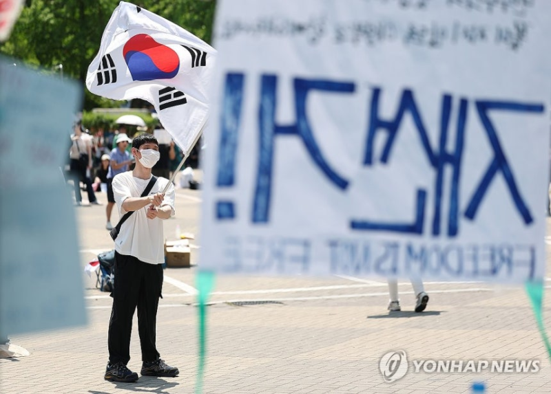 투표용지 부족···25% 부정선거 VS 75% 관리부실 [한국갤럽]