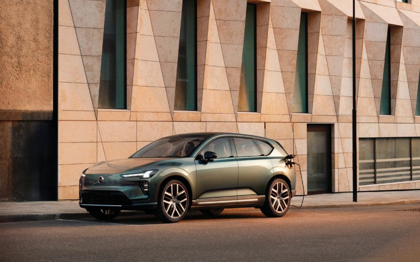 중형 스포츠유틸리티차량(SUV)임에도 주행거리 810㎞를 기록한 볼보 EX60. 볼보 제공