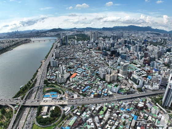 롯데건설, 1.3조 성수4지구 재개발 수주