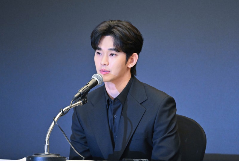 Kim Soo-hyun lawsuits to resume after YouTuber's arrest