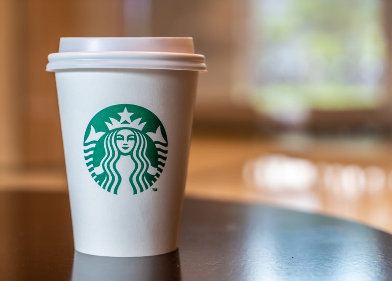 'Let's go to Starbucks' chant becomes political lightning rod