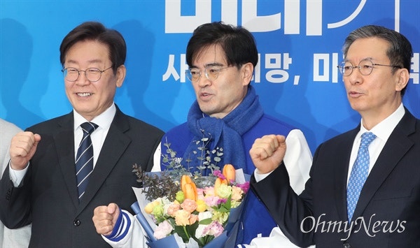 <b>현대차</b> 전 <b>사장</b>이 민주당에 입당한 이유