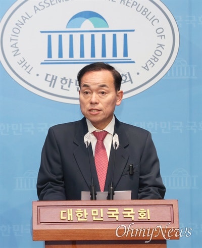 조정식과 경선 또 무산에... <b>김윤식</b>, 국힘 입당