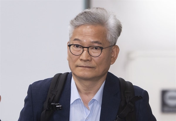 서로 다른 법정에서 <b>송영길</b>-이정근 '돈봉투' 대립