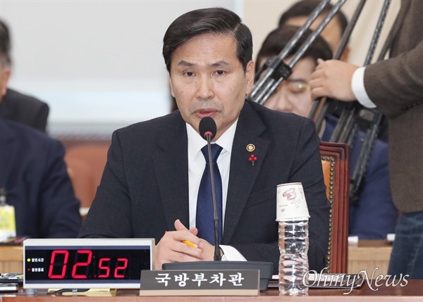 <b>국방부</b> 차관 "<b>2차 계엄</b> 요구 있어도 절대 수용 안해"