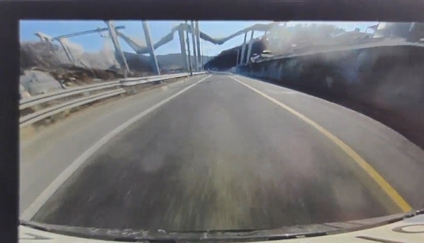 <b>고속도로</b> 공사 구조물 <b>붕괴사고</b> 사망 4명, 부상 6명