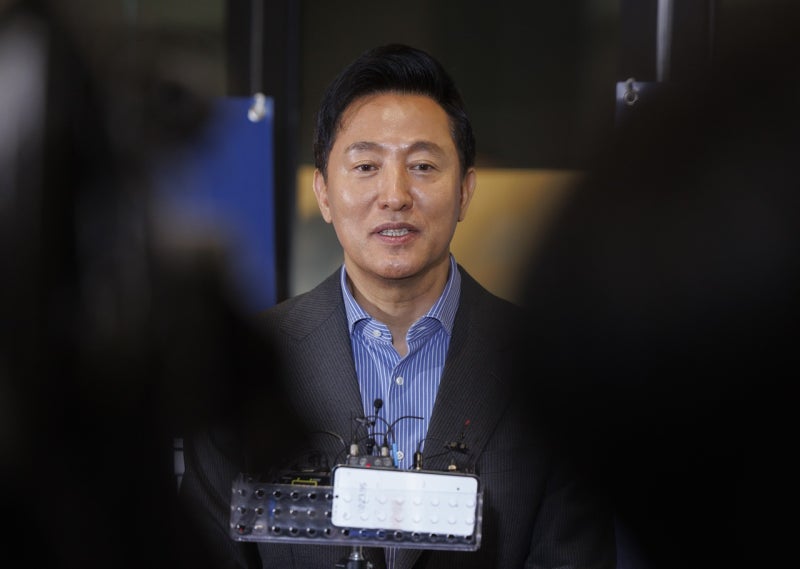 <b>오세훈</b>의 태세전환? "먼저 <b>탄핵</b> 찬성? 오해"