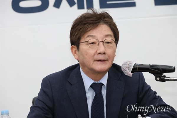 유승민 "<b>탄핵</b> 불가피, 윤 대통령 승복 메시지 내야"