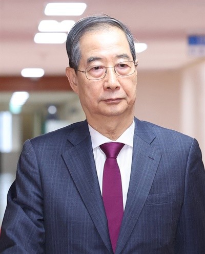 <b>한덕수</b>, 불출마 가닥?... "미국과 협상에 <b>마지막 소명</b> 다하겠다"