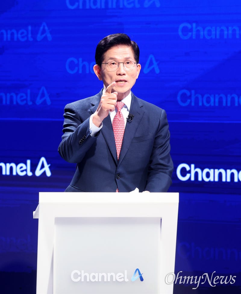 "폭행치상 전과 없다" <b>김문수</b> 주장은 '거짓' [오마이팩트]