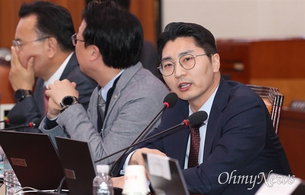 채해병 <b>특검</b> 반대하며 DJ 소환한 국힘 의원 "지하에서 통곡..."