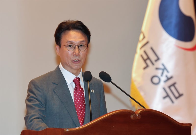 이 대통령, '참모장' 자임한 <b>김민석 총리</b>에 깨알 주문