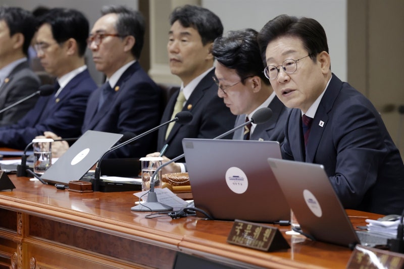 이 <b>대통령</b> "일터의 죽음 멈출 특단의 조치 마련하라"