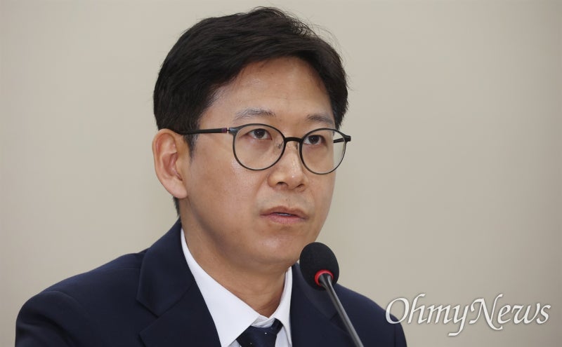 이 대통령, <b>배경훈 과기부 장관 임명</b>안 재가