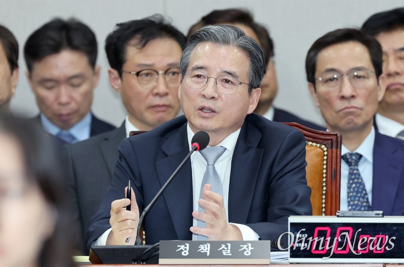 <b>한미</b> 양해각서 공개한 김용범 "MOU 1조에 상업적 합리성 넣었다"