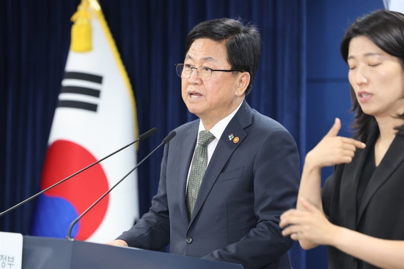 아이를 살린다며 학교를 병원으로 만드는 교육부
