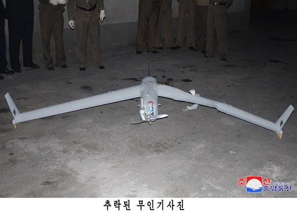 '계엄 목적, 북한 도발 유도' 윤석열 징역 30년...변호인단 울먹