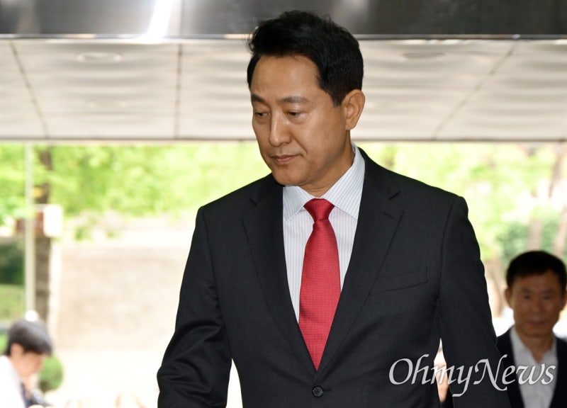 특검, '명태균 여조 대납' 의혹 오세훈에 징역 1년 6개월 구형