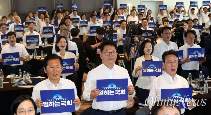 호남이 선택한 당대표 역할, 국정 뒷받침 55.2%- 개혁완수 28.1%