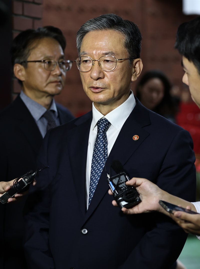 정성호, <b>보완수사권</b> 폐지법에 "거부권 건의 적절치 않아"