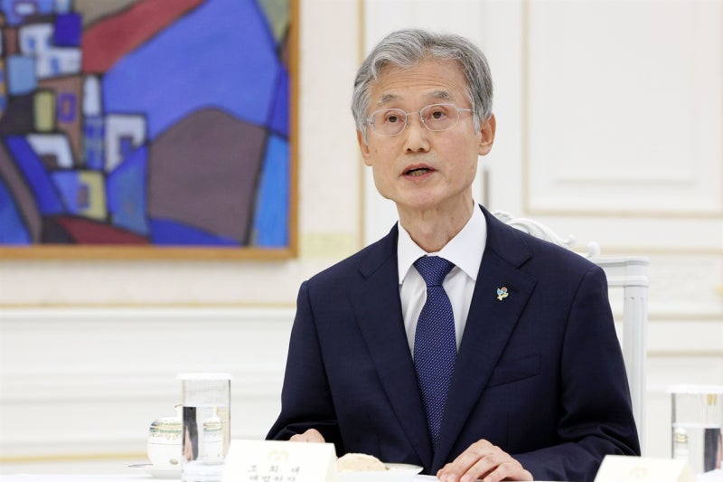 '탄핵 압박' 받던 조희대, 신임 <b>대법관</b> 임명 <b>제청</b>